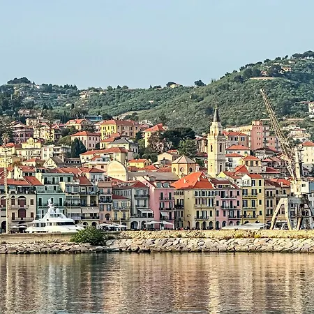 8 1-2 By Interhome *