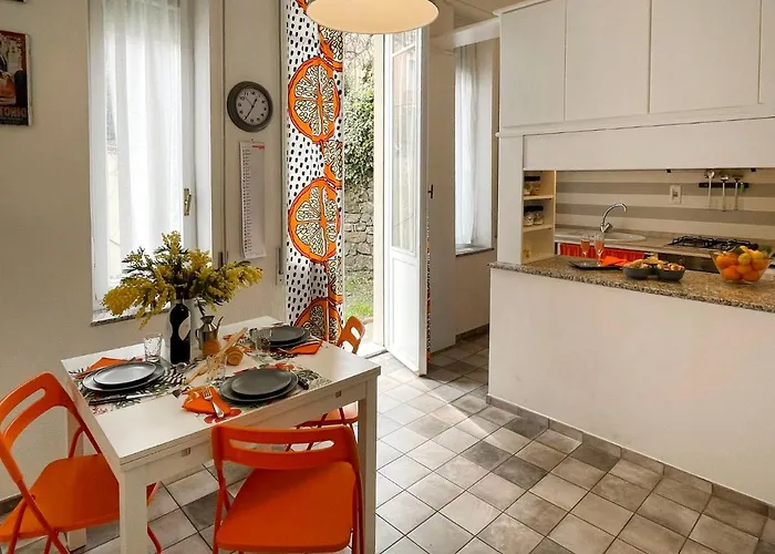 8 1-2 By Interhome شقة
