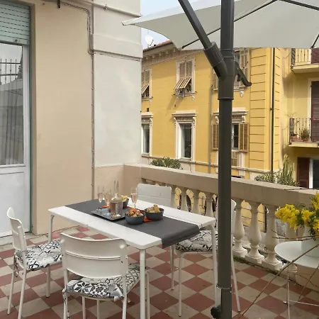 8 1-2 By Interhome Appartement *