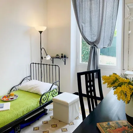 8 1-2 By Interhome Appartement Imperia