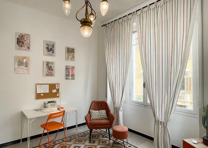 8 1-2 By Interhome Apartamento Imperia